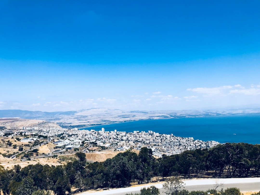 צפון