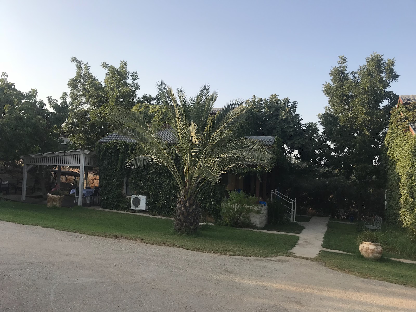אחוזת מאי