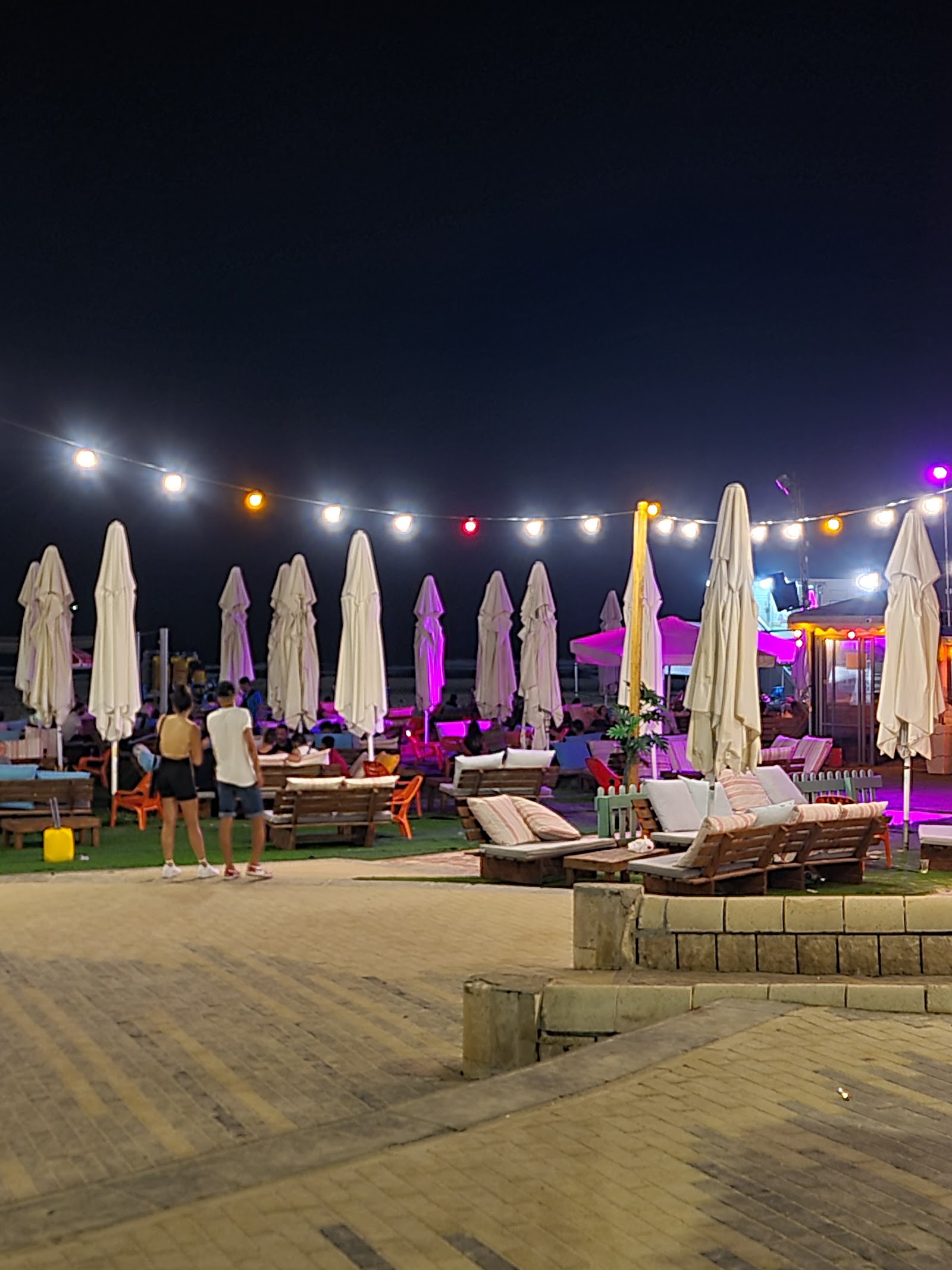 סוויטות יעל חוף 4*4 ראשון לציון