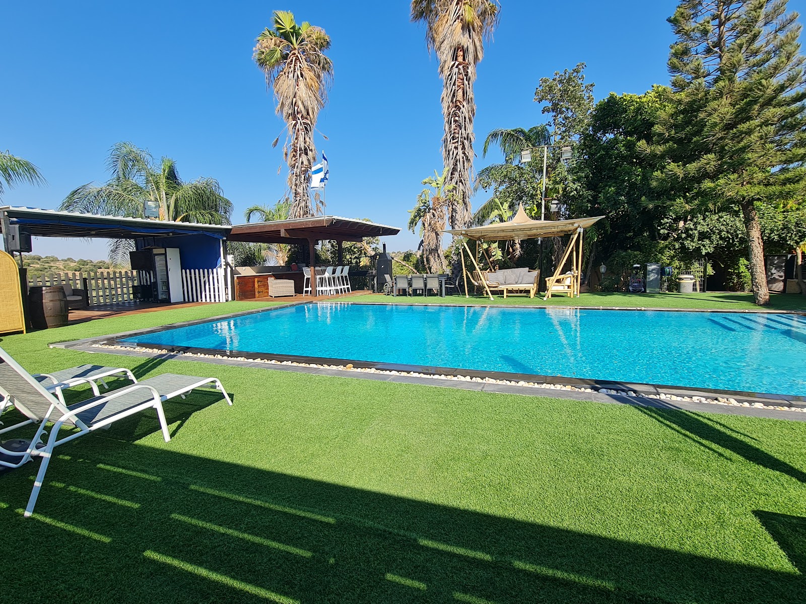 סנואו ריזורט תאילנדי – SNOW Thai Resort וילה