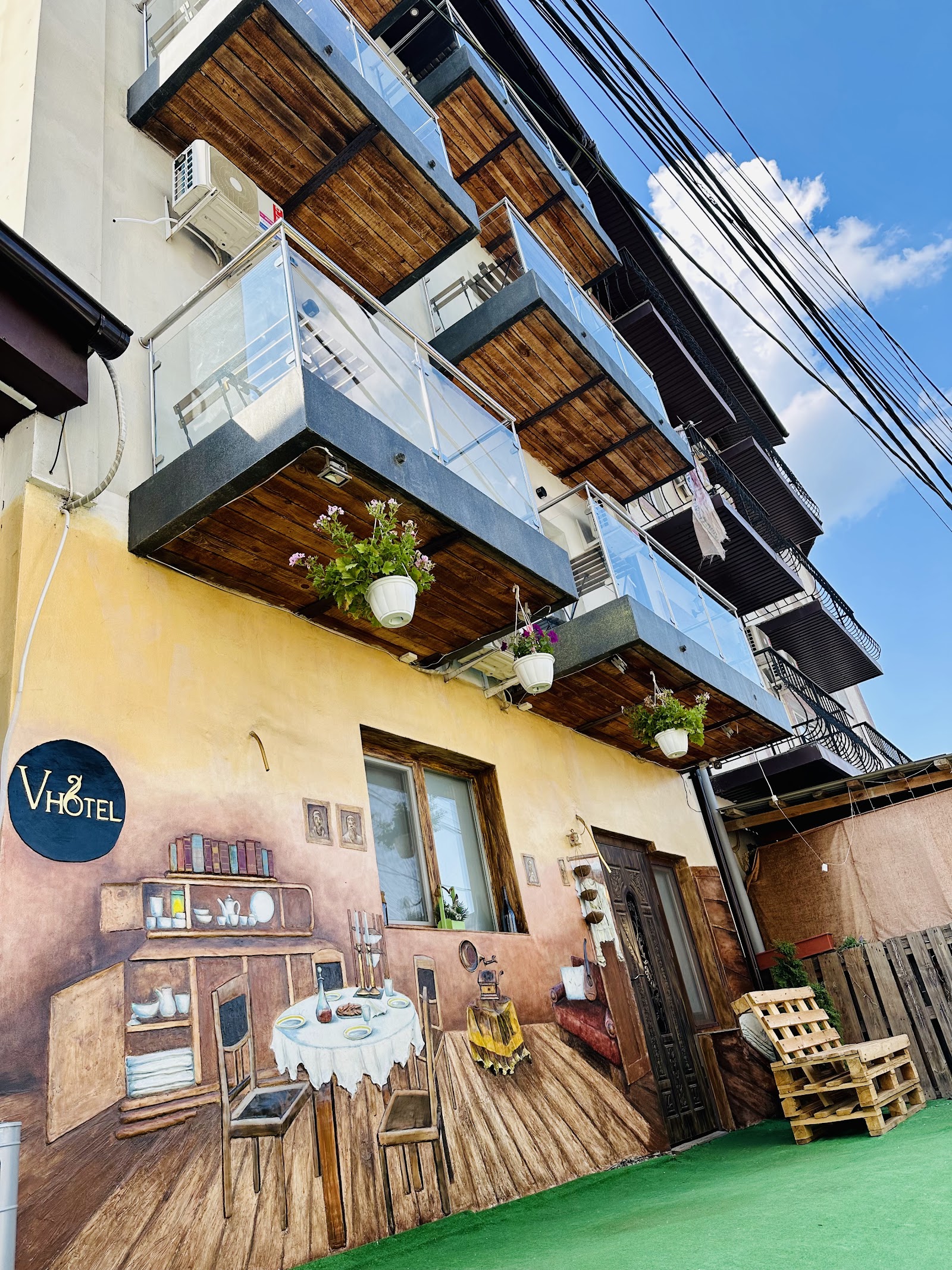 וי הוטל אומן מסעדה ומלון V HOTEL UMAN