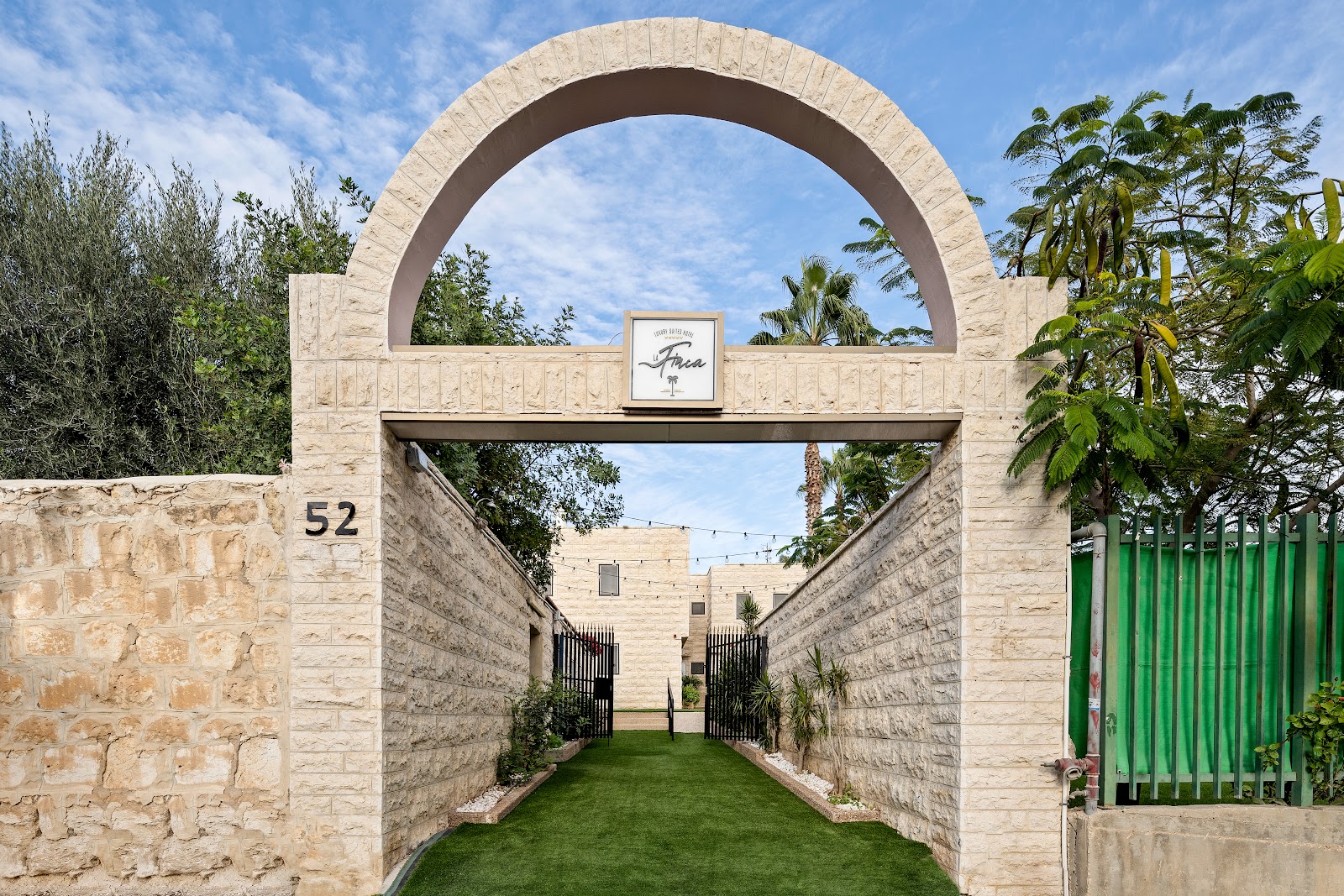 בית מלון לה פינקה באר שבע – מלון סוויטות – La Finca- Luxury Suites Hotel -Beer Sheva