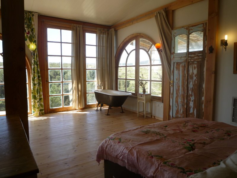Bikta Bekadita (Cabin at Kadita) בקתה בקדיתא