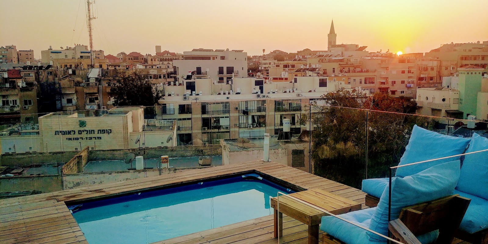 Jaffa’s Penthouse Hostel