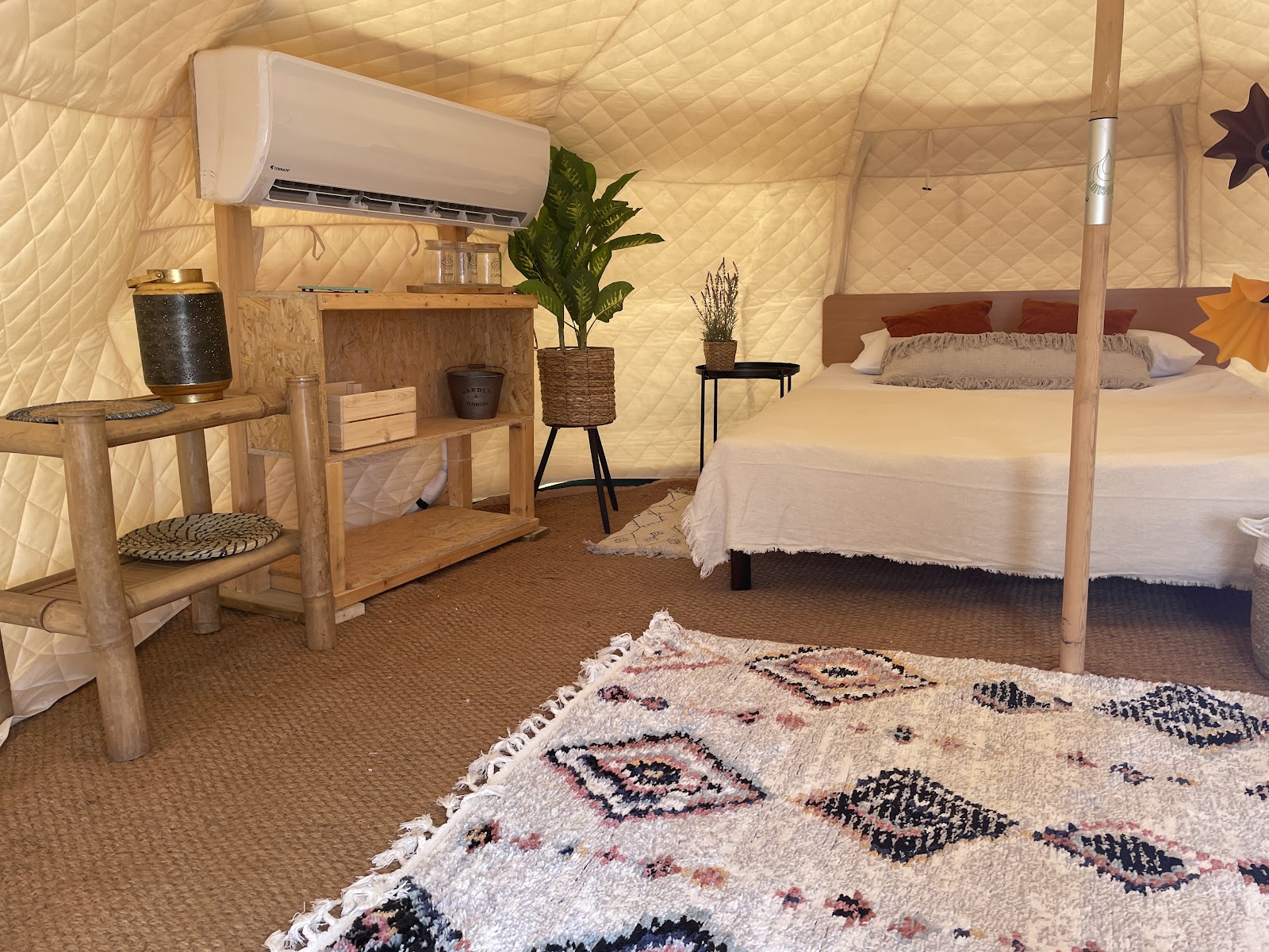 גלמפינג – 420 קליה צפון ים המלח | Glamping -420