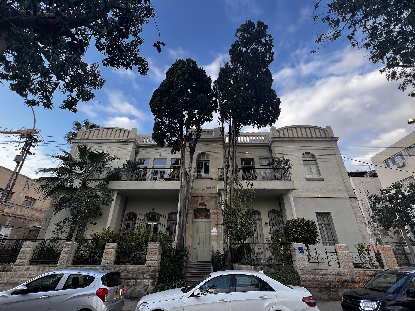 מלון רובי תל אביב