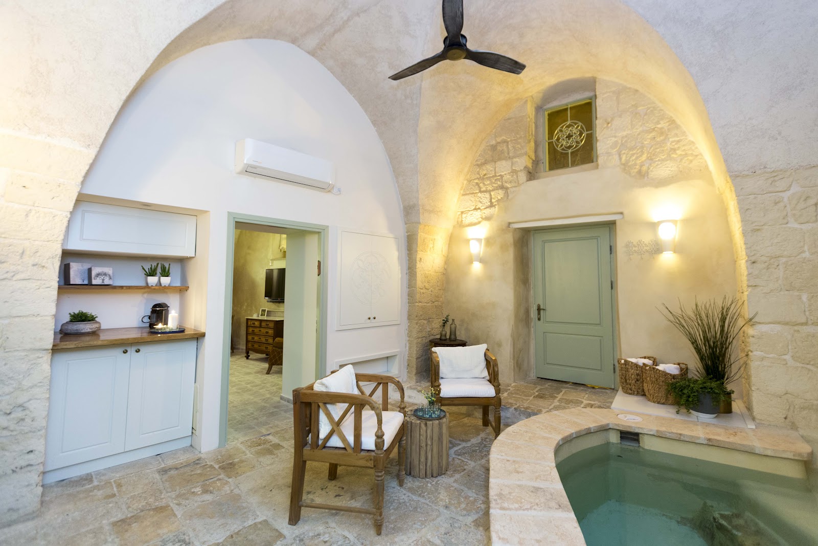 עכותיקה מלון בוטיק | Akotika Boutique Hotel
