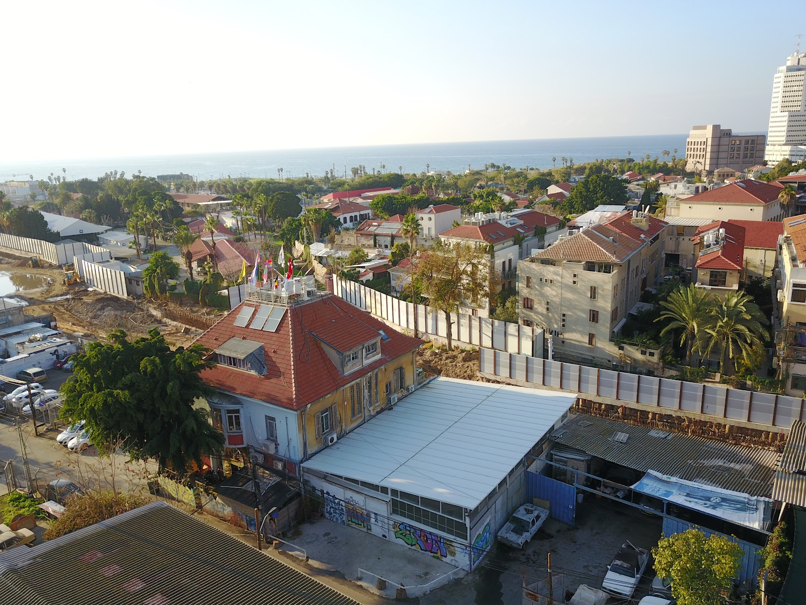 ROGER’S HOUSE TEL AVIV