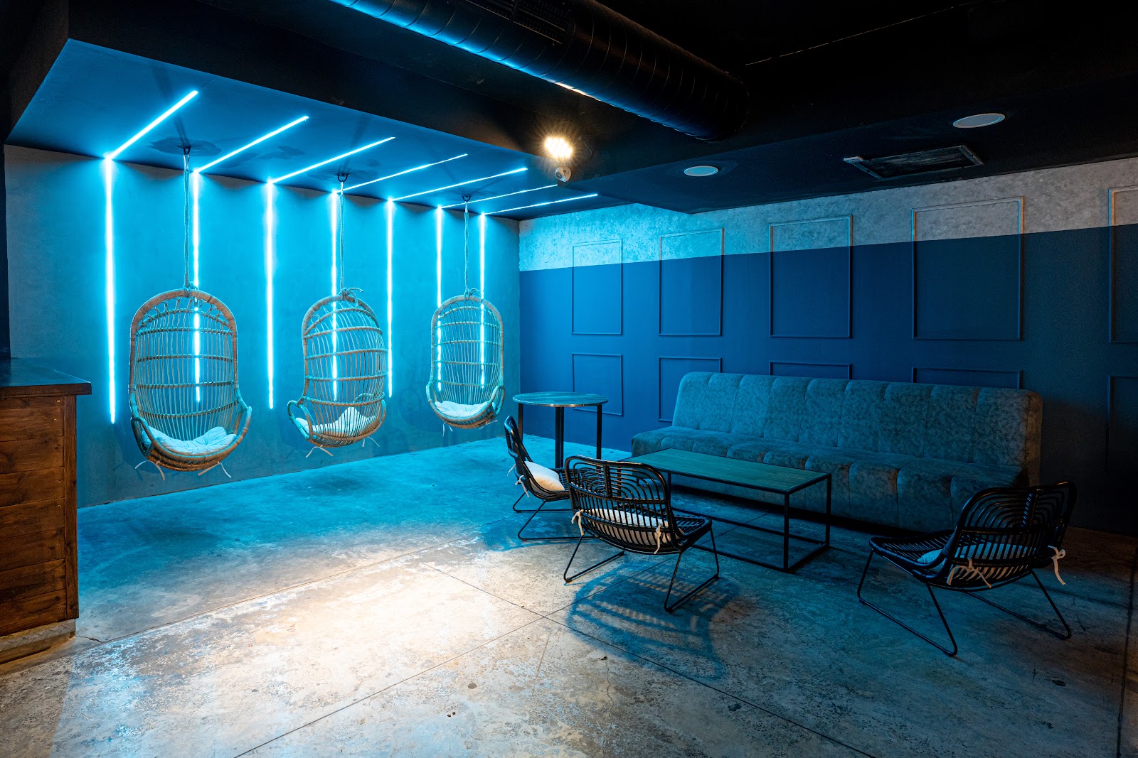 אקסיטו – Exito Gallery & Rooftop