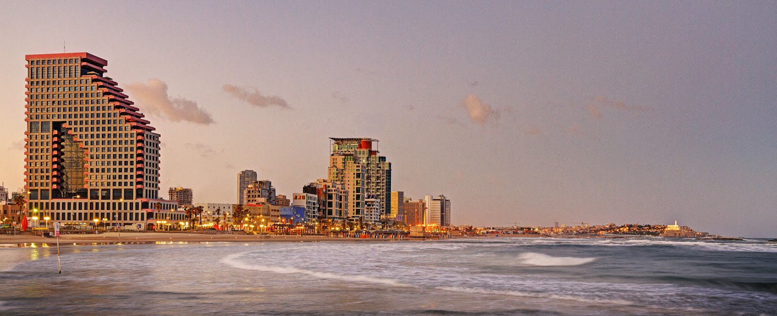 The Savoy Hotel Sea Side Tel-Aviv